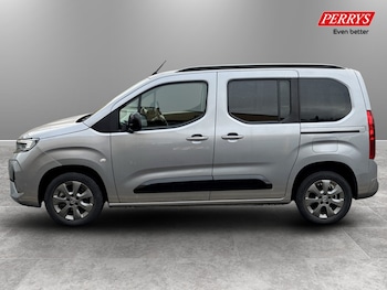 Used Vauxhall Combo Life 2024 for sale - 77688416: Photo