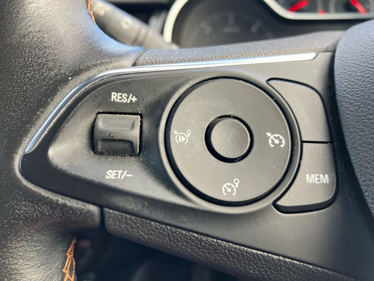 Used Vauxhall Crossland X 2018 for sale - 76663239: Photo 16