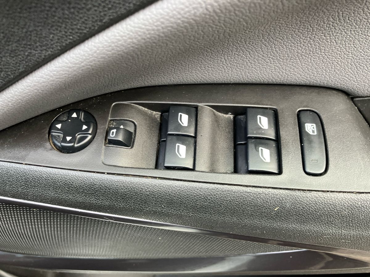 Used Vauxhall Crossland X 2018 for sale - 76663239: Photo 18