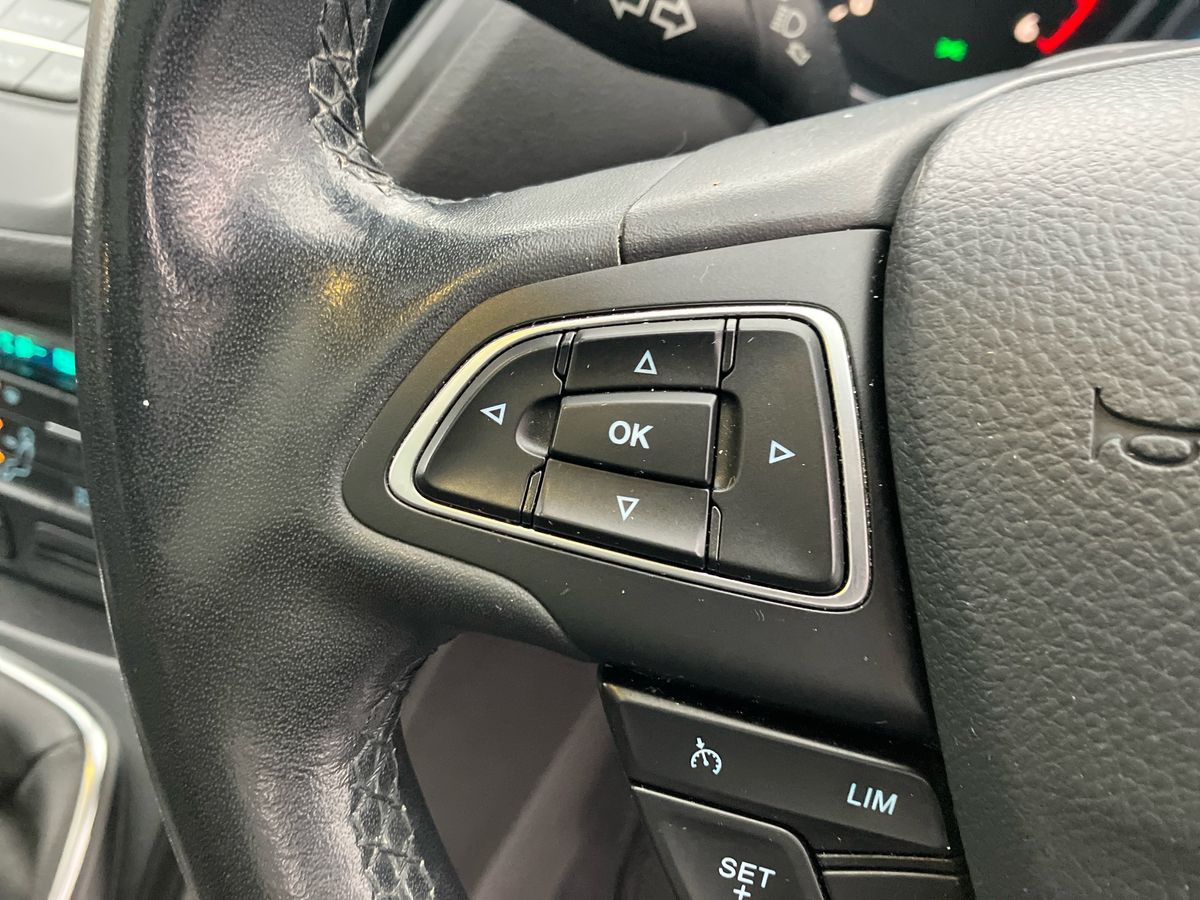 Used Ford Kuga 2017 for sale - 77033835: Photo 16