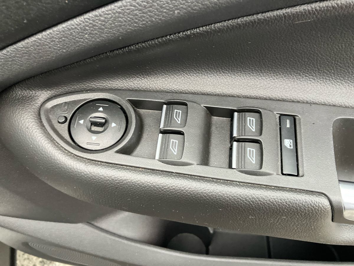 Used Ford Kuga 2017 for sale - 77033835: Photo 18