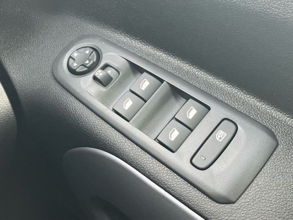 Used Vauxhall Combo Life 2025 for sale - 76220082: Photo 19