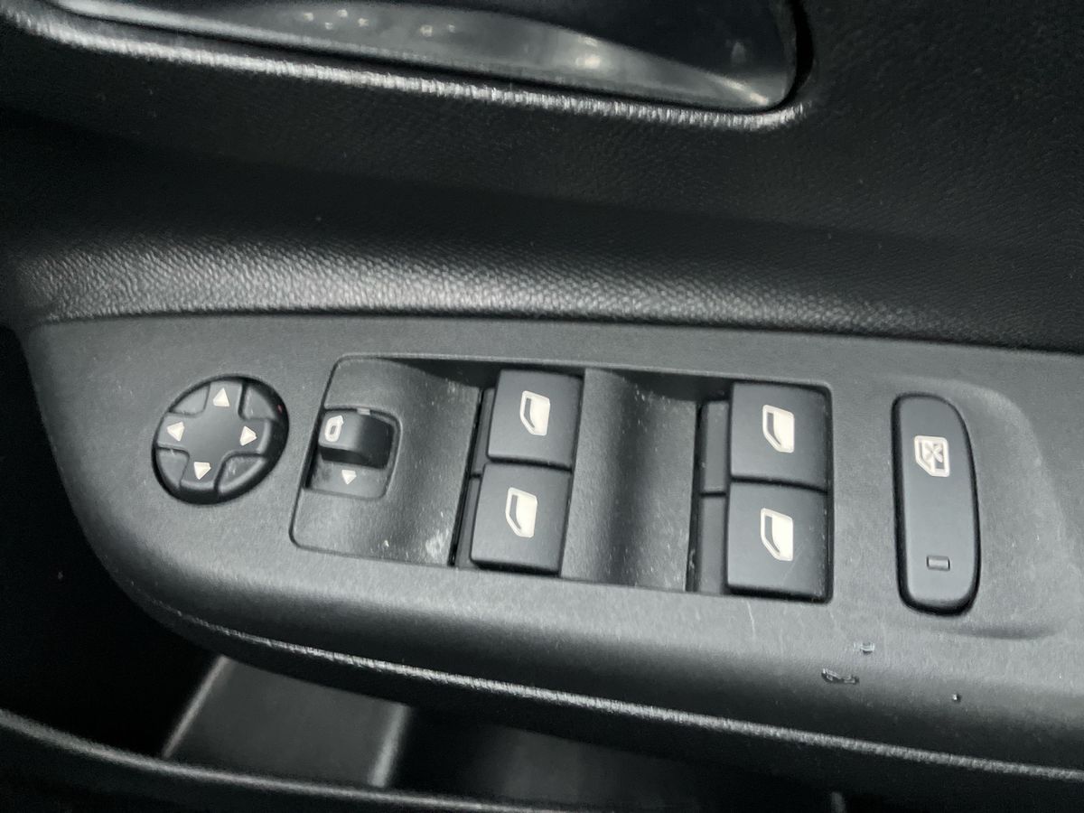 Used Vauxhall Corsa 2023 for sale - 76757151: Photo 18