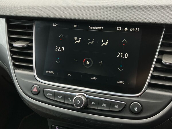 Used Vauxhall Crossland 2022 for sale - 75496901: Photo 30