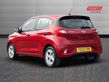Used Hyundai i10 2022 for sale - 75453104: Photo