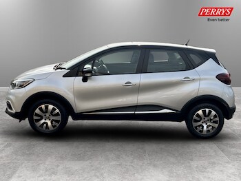 Used Renault Captur 2019 for sale - 77846022: Photo
