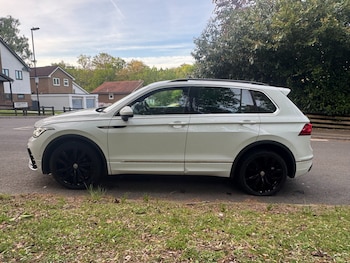 Used Volkswagen Tiguan 2020 for sale - 76081516: Photo