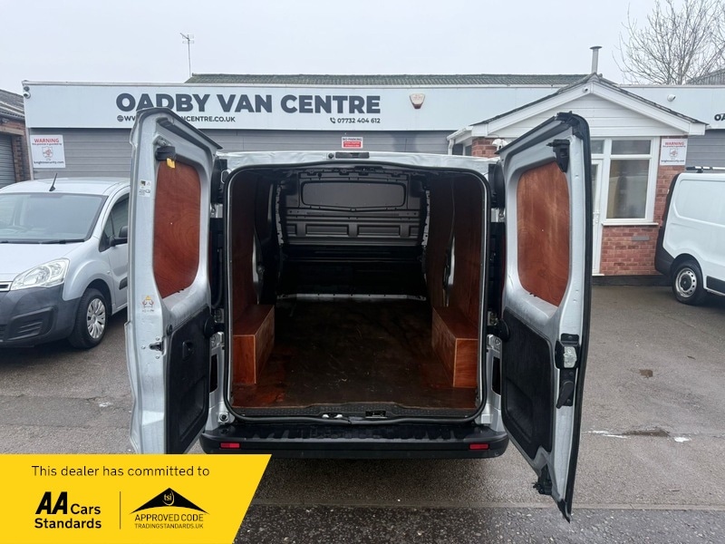 Used Vauxhall Vivaro 2019 for sale - 77038624: Photo 10