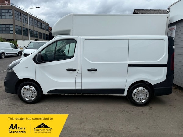 Used Vauxhall Vivaro 2018 for sale - 75057169: Photo 5