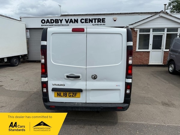 Used Vauxhall Vivaro 2018 for sale - 75057169: Photo 8