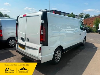 Used Vauxhall Vivaro 2018 for sale - 79090710: Photo