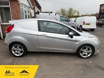 Used Ford Fiesta 2012 for sale - 78289007: Photo