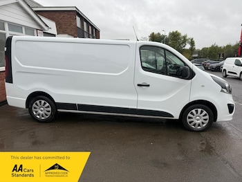 Used Vauxhall Vivaro 2018 for sale - 76163739: Photo