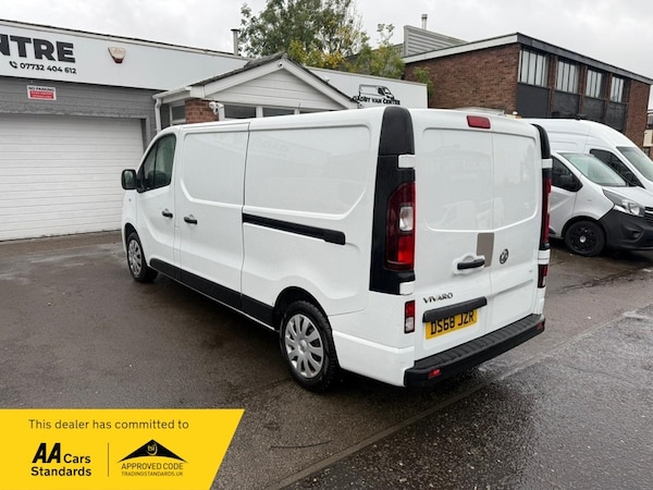 Used Vauxhall Vivaro 2018 for sale - 76163739: Photo 7