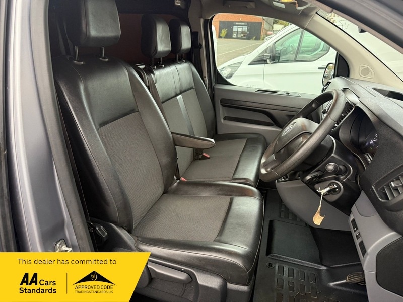 Used Vauxhall Vivaro 2019 for sale - 76357150: Photo 13