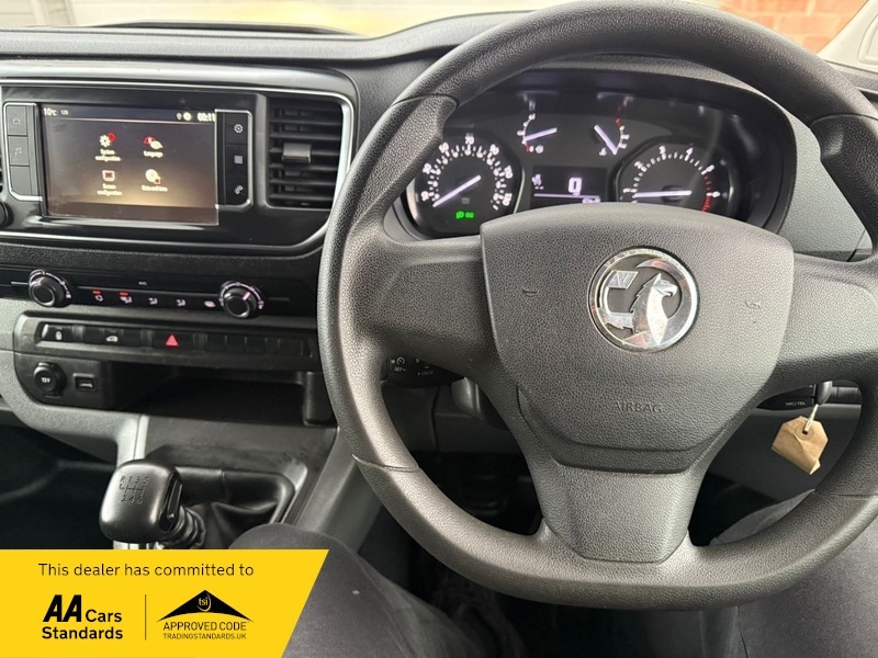 Used Vauxhall Vivaro 2019 for sale - 76357150: Photo 16