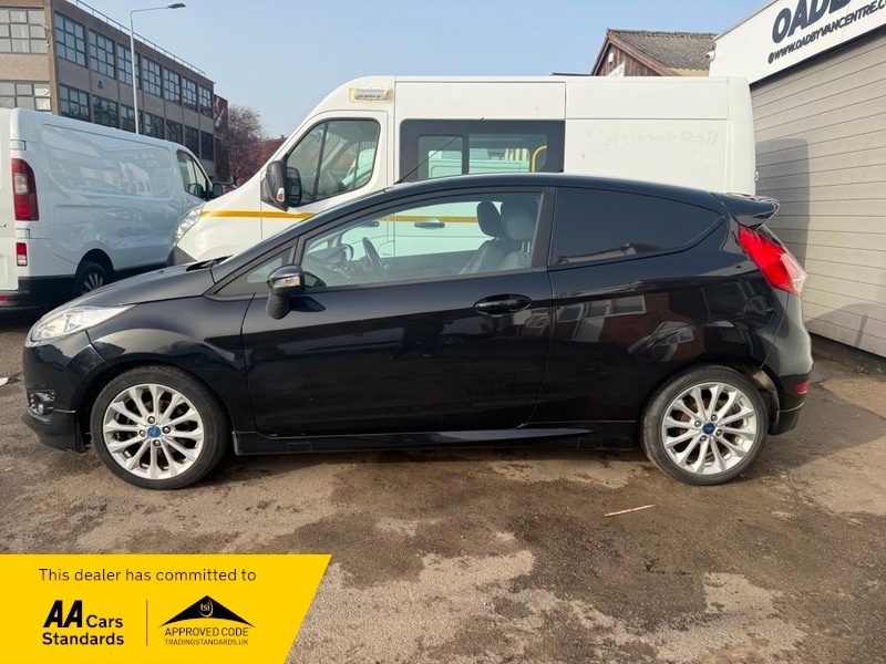 Used Ford Fiesta 2015 for sale - 77781176: Photo 5