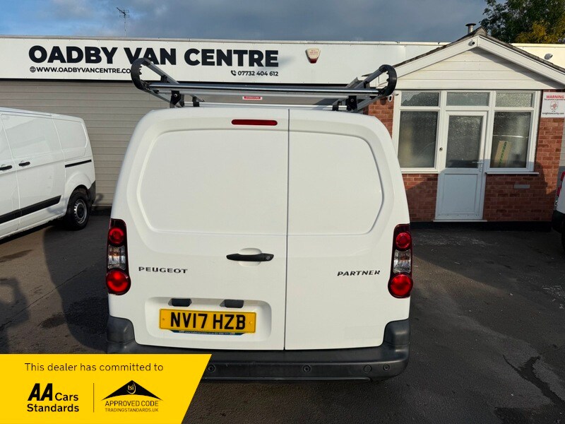 Used Peugeot Partner 2017 for sale - 76292272: Photo 5