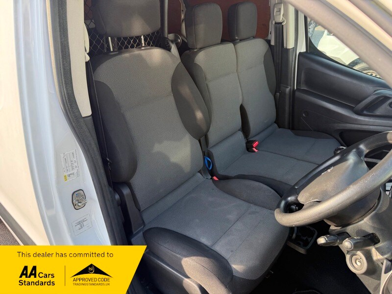 Used Peugeot Partner 2017 for sale - 76292272: Photo 8