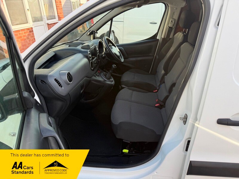 Used Peugeot Partner 2017 for sale - 76292272: Photo 9
