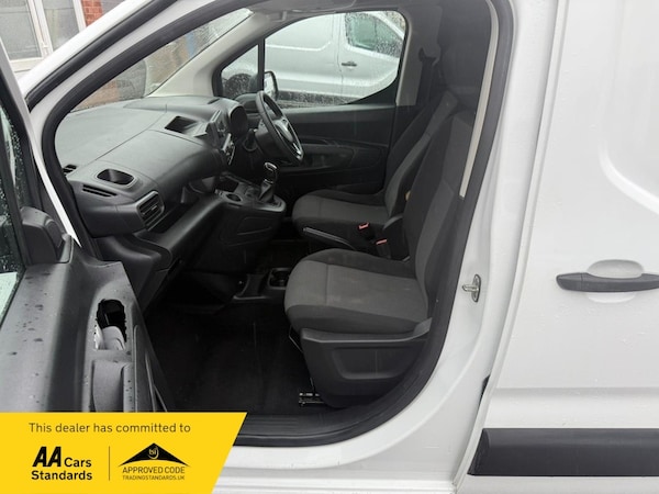 Used Vauxhall Combo 2019 for sale - 76133094: Photo 14