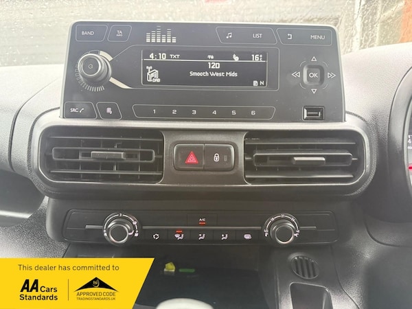 Used Vauxhall Combo 2019 for sale - 76133094: Photo 16