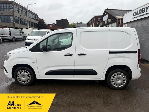 Used Vauxhall Combo 2019 for sale - 76133094: Photo 5