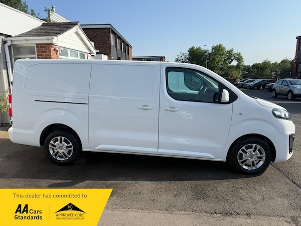 Used Vauxhall Vivaro 2020 for sale - 75574220: Photo 4
