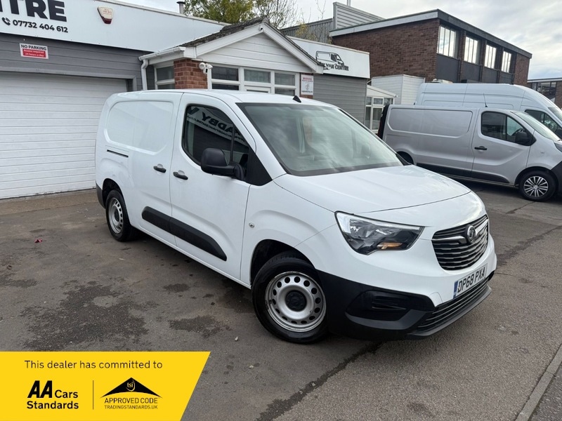 Used Vauxhall Combo 2019 for sale - 76445923: Photo 1