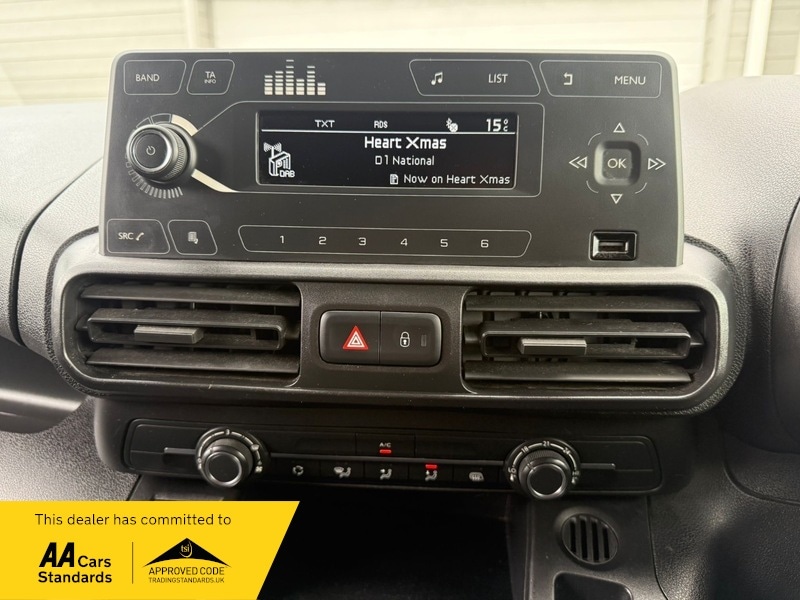 Used Vauxhall Combo 2019 for sale - 76445923: Photo 16