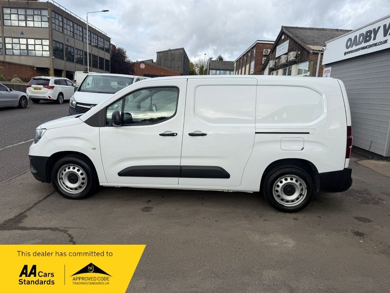 Used Vauxhall Combo 2019 for sale - 76445923: Photo 5