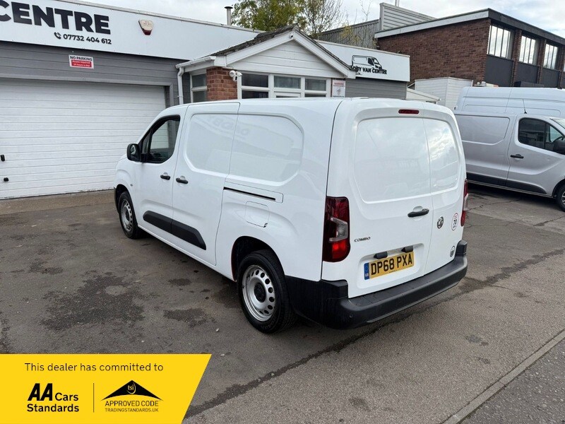 Used Vauxhall Combo 2019 for sale - 76445923: Photo 7