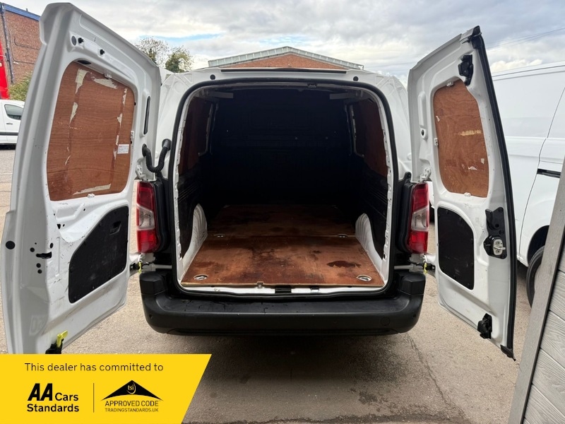 Used Vauxhall Combo 2019 for sale - 76445923: Photo 9