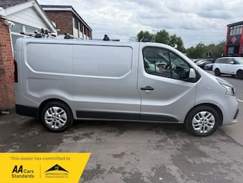 Used Renault Trafic 2015 for sale - 79817524: Photo