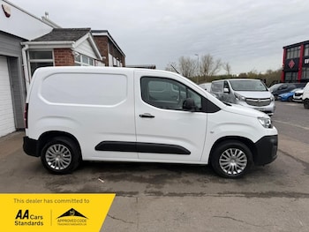 Used Citroen Berlingo 2020 for sale - 78794101: Photo
