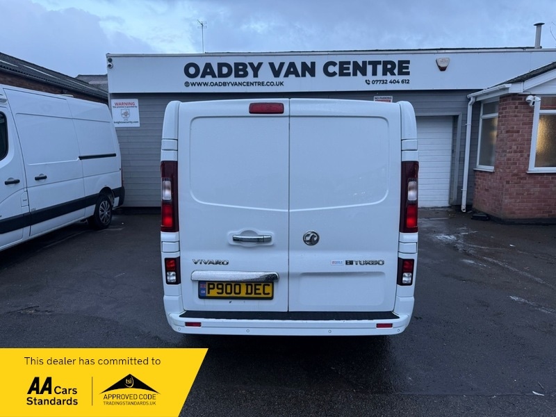 Used Vauxhall Vivaro 2017 for sale - 77303302: Photo 8