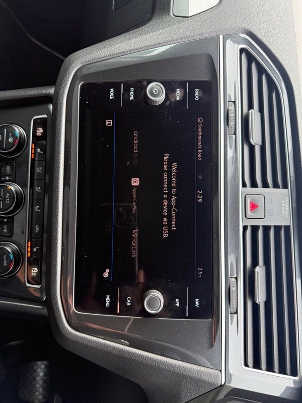 Used Volkswagen Tiguan 2018 for sale - 77423125: Photo 11