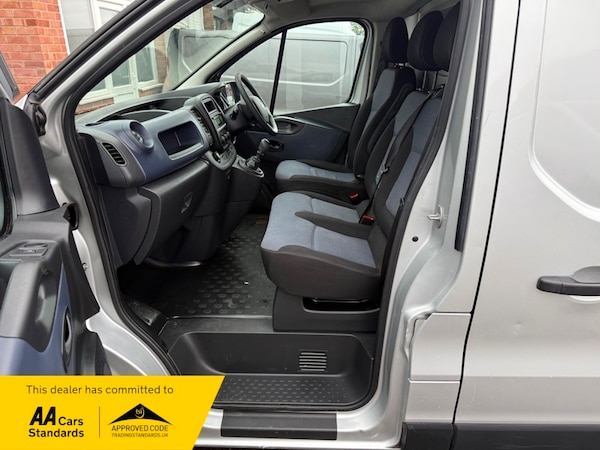 Used Vauxhall Vivaro 2017 for sale - 76304526: Photo 13