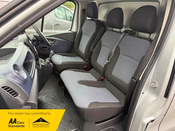 Used Vauxhall Vivaro 2017 for sale - 76304526: Photo 14