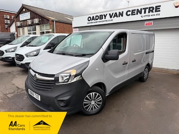 Used Vauxhall Vivaro 2017 for sale - 76304526: Photo 2