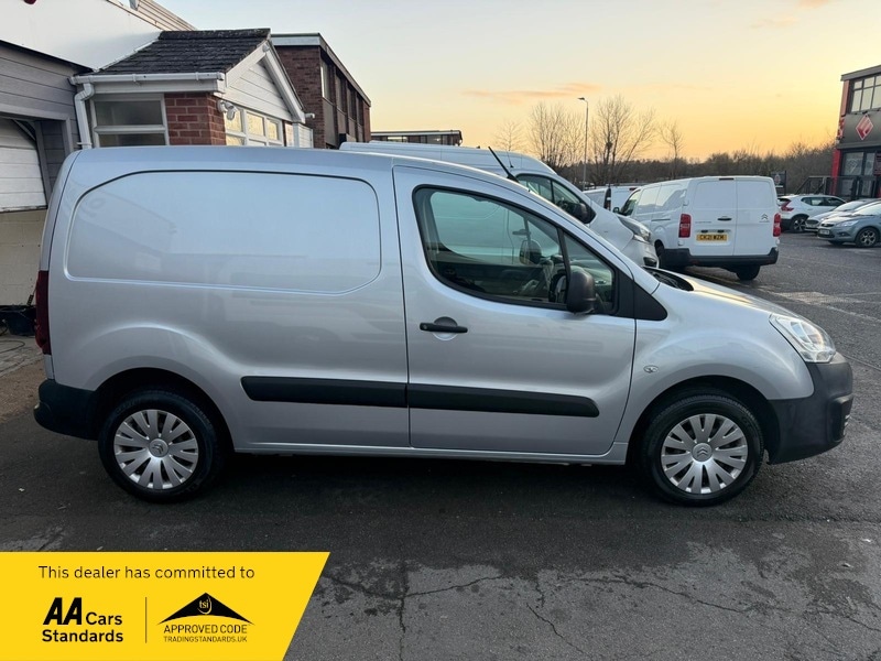 Used Citroen Berlingo 2017 for sale - 76896626: Photo 4