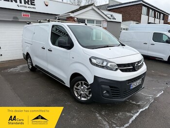 Vauxhall Vivaro feature image