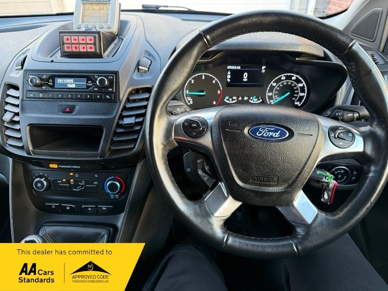 Used Ford Transit Connect 2018 for sale - 76758779: Photo 14