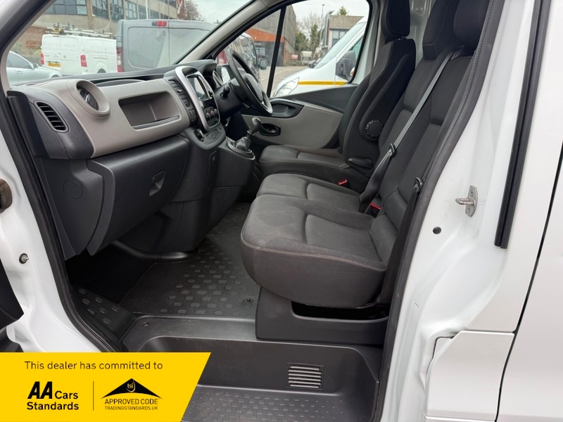 Used Renault Trafic 2019 for sale - 77595000: Photo 10