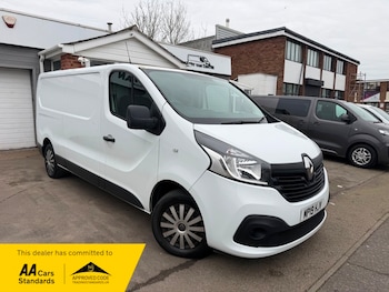 Renault Trafic feature image