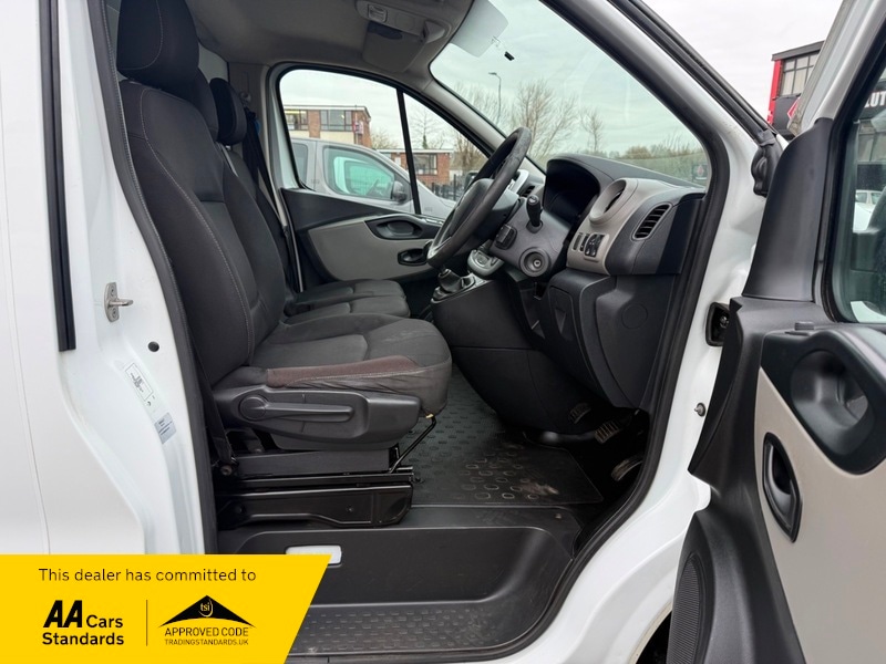 Used Renault Trafic 2019 for sale - 77595000: Photo 9