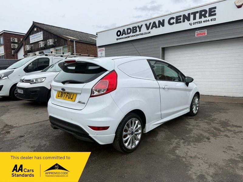 Used Ford Fiesta 2017 for sale - 78201370: Photo 6