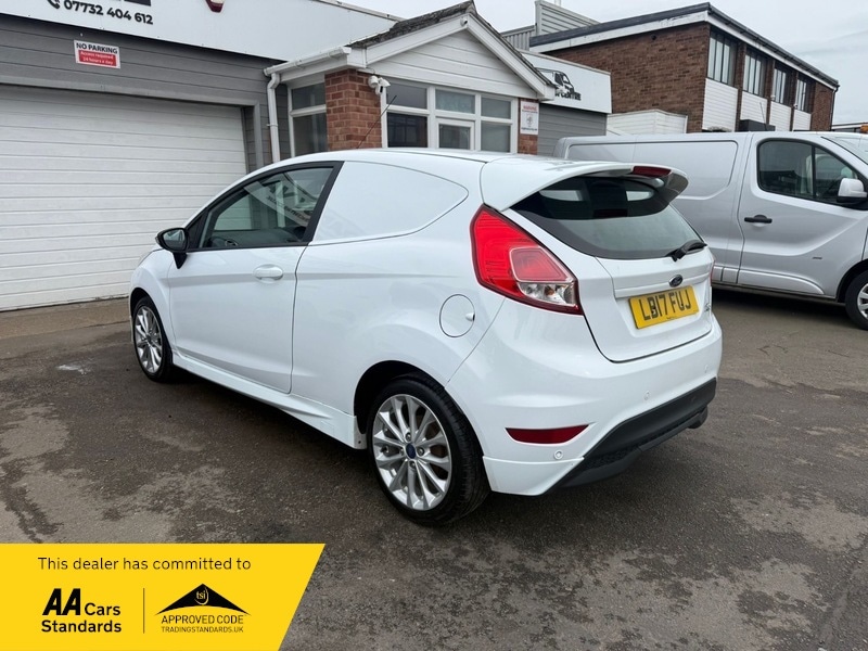 Used Ford Fiesta 2017 for sale - 78201370: Photo 7