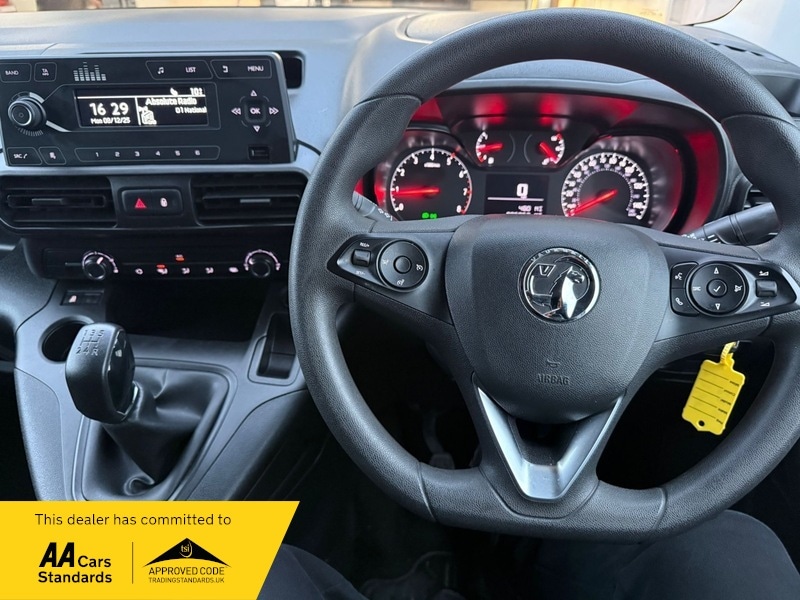 Used Vauxhall Combo 2019 for sale - 76884608: Photo 15