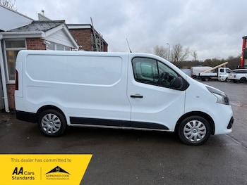 Used Renault Trafic 2017 for sale - 77277016: Photo